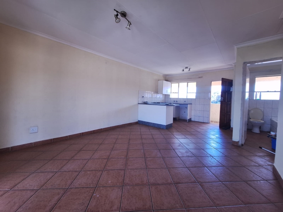 2 Bedroom Property for Sale in Rensburg Gauteng