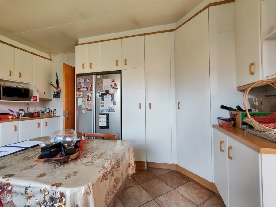 4 Bedroom Property for Sale in Risiville Gauteng