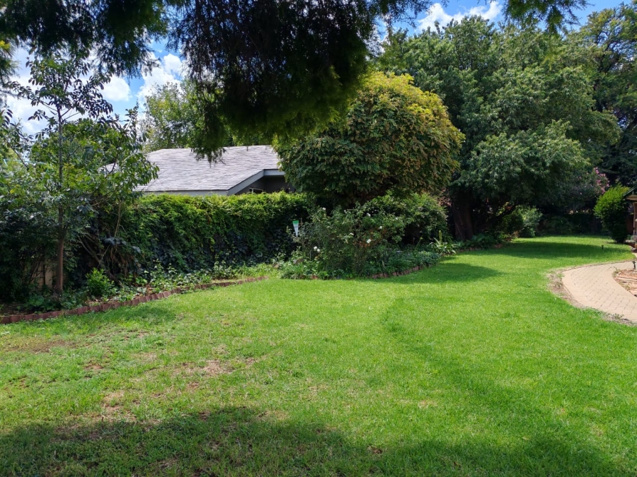 4 Bedroom Property for Sale in Risiville Gauteng