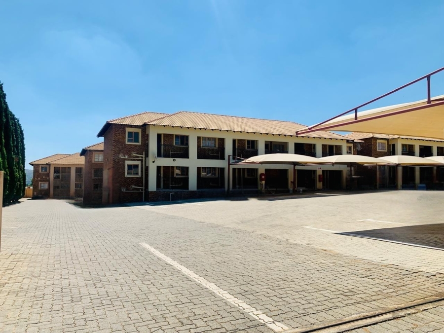 1 Bedroom Property for Sale in Rensburg Gauteng