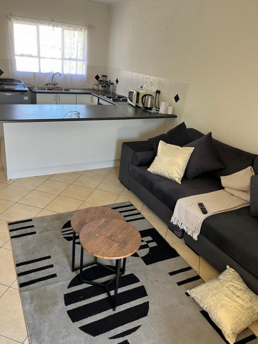 1 Bedroom Property for Sale in Rensburg Gauteng