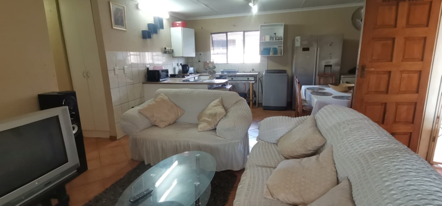 3 Bedroom Property for Sale in Rensburg Gauteng