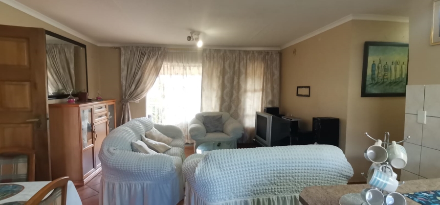 3 Bedroom Property for Sale in Rensburg Gauteng