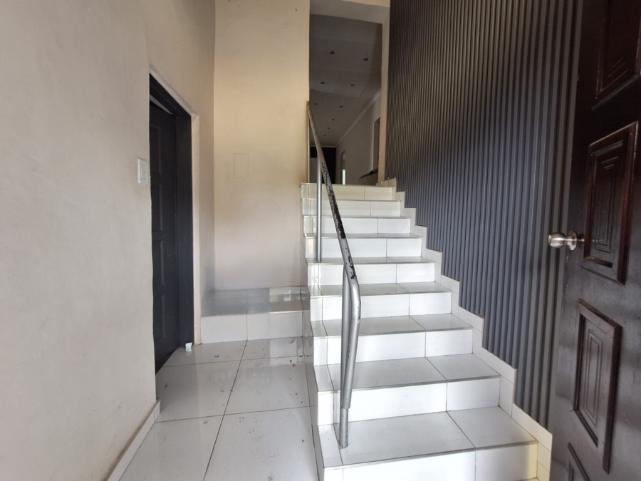 4 Bedroom Property for Sale in Shalimar Ridge Gauteng