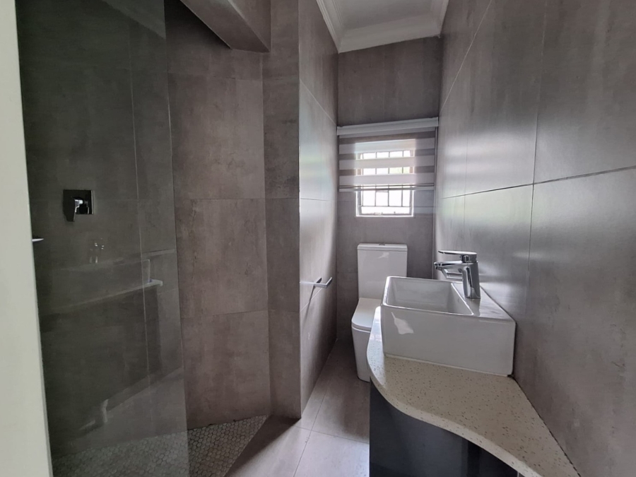 4 Bedroom Property for Sale in Shalimar Ridge Gauteng