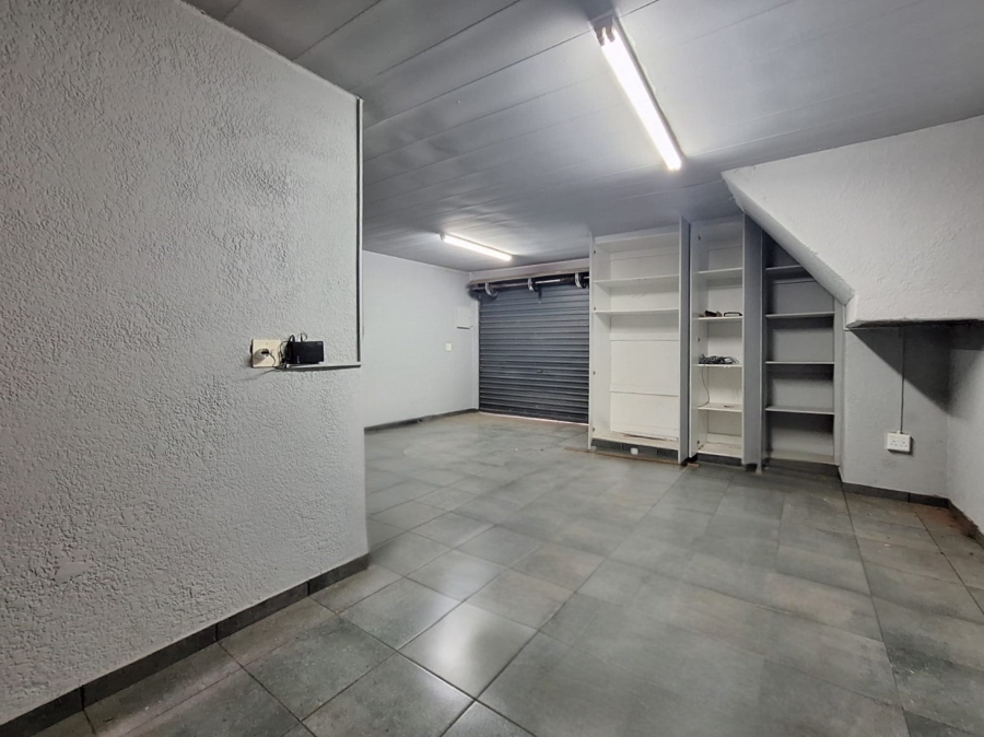 4 Bedroom Property for Sale in Shalimar Ridge Gauteng