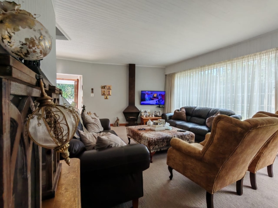 4 Bedroom Property for Sale in Three Rivers East Gauteng