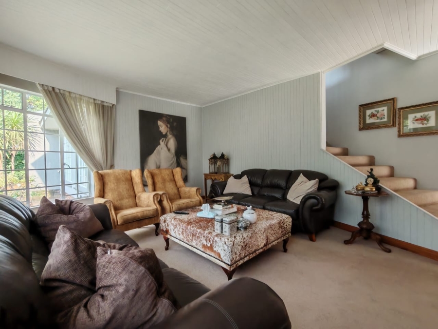 4 Bedroom Property for Sale in Three Rivers East Gauteng