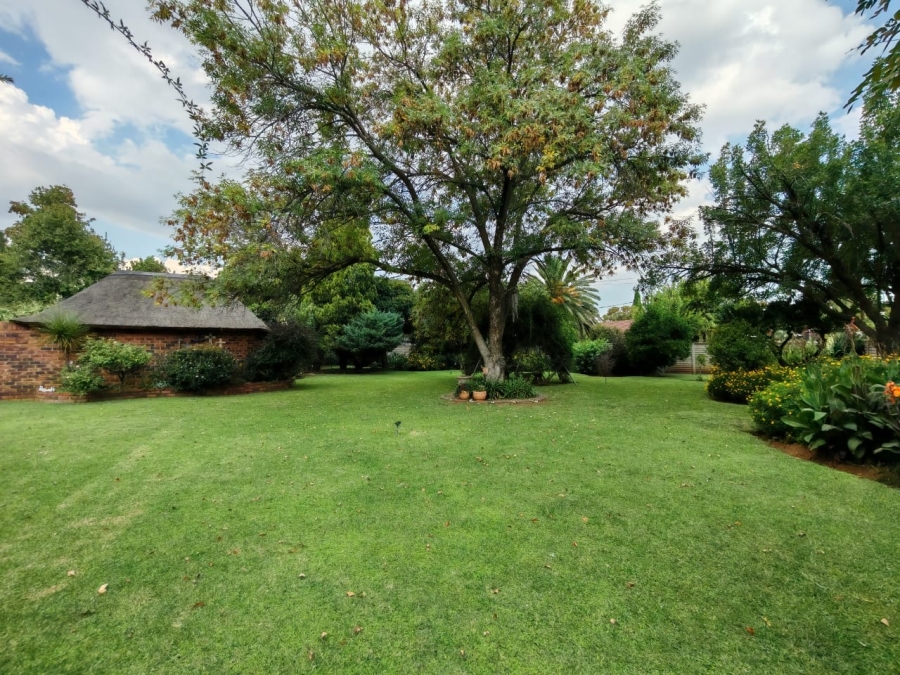 4 Bedroom Property for Sale in Three Rivers East Gauteng