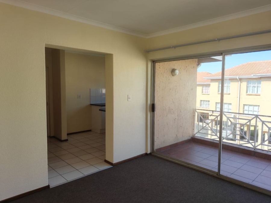 2 Bedroom Property for Sale in Three Rivers Proper Gauteng