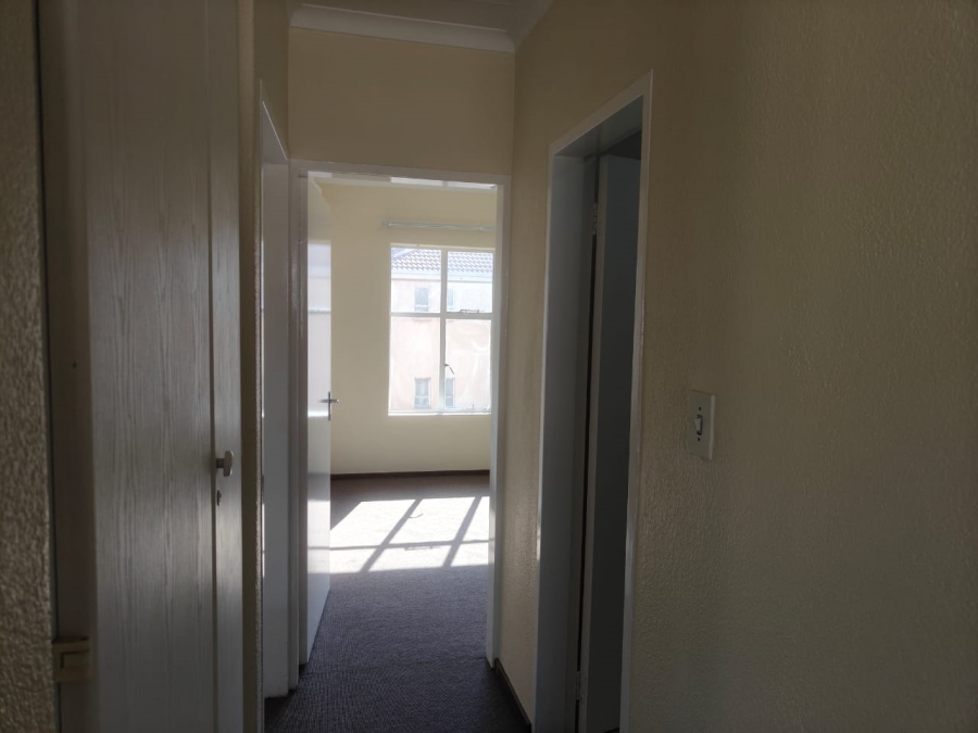 2 Bedroom Property for Sale in Three Rivers Proper Gauteng