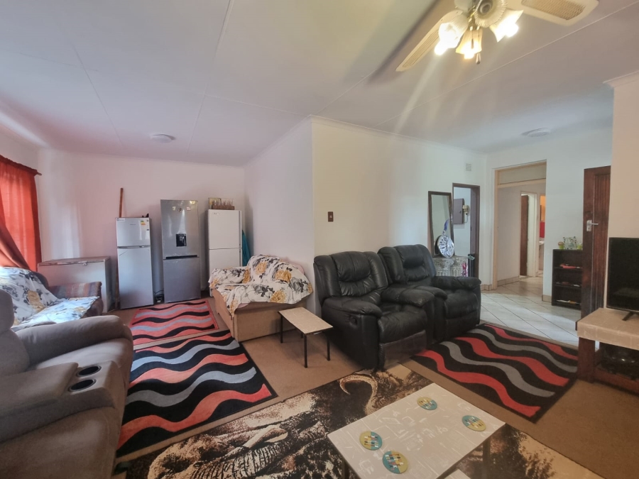 3 Bedroom Property for Sale in Vanderbijlpark SE 6 Gauteng