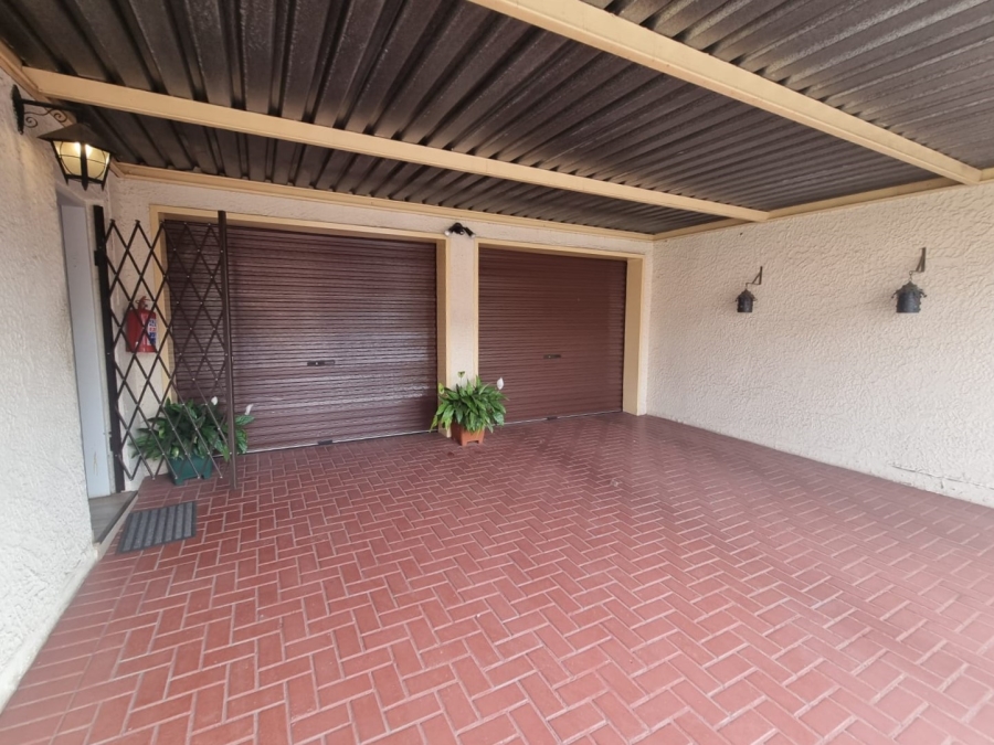 3 Bedroom Property for Sale in Three Rivers Gauteng