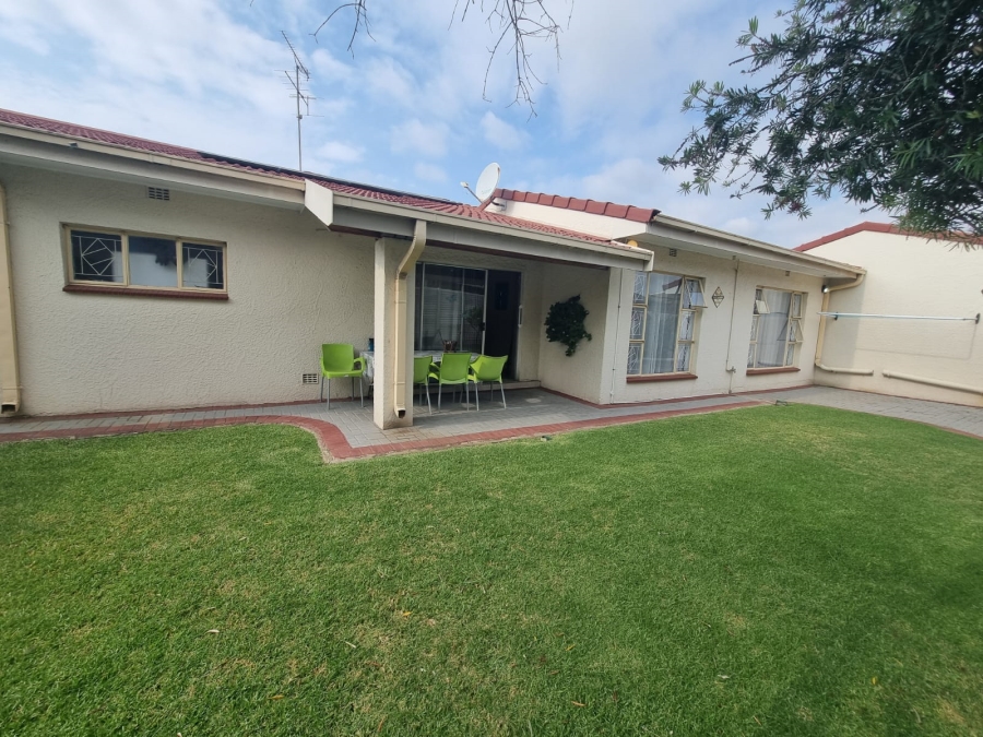 3 Bedroom Property for Sale in Three Rivers Gauteng