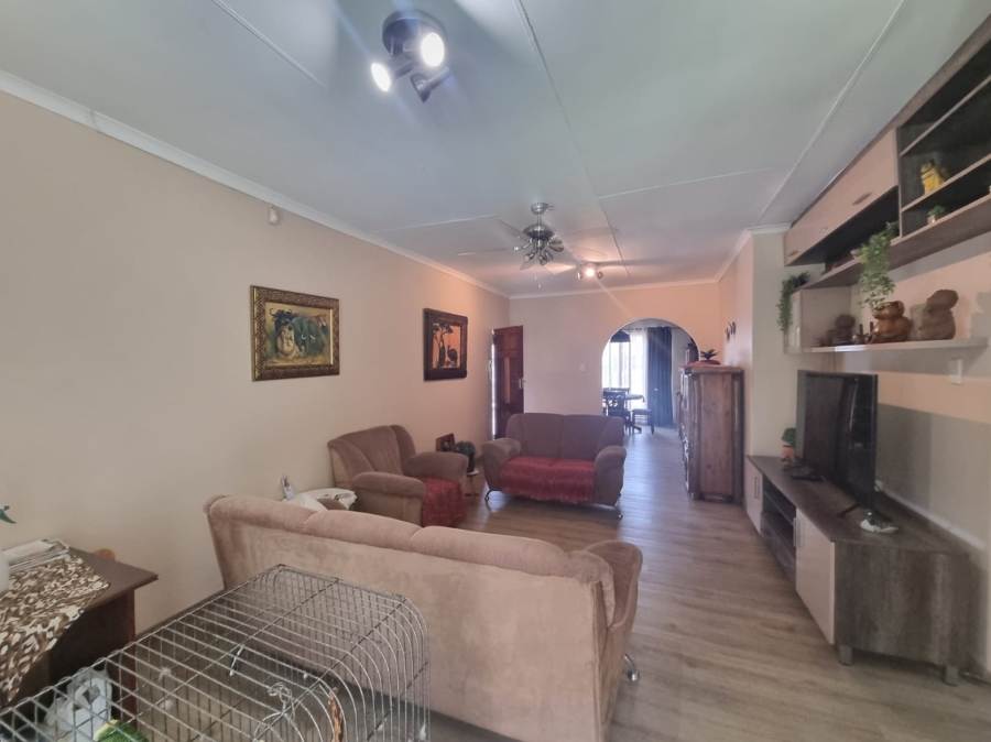 3 Bedroom Property for Sale in Three Rivers Gauteng