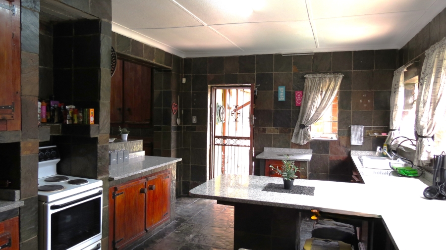 4 Bedroom Property for Sale in Krugersdorp West Gauteng