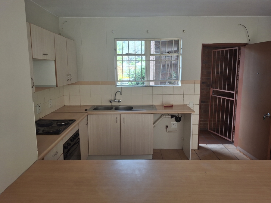 2 Bedroom Property for Sale in Die Wilgers Gauteng