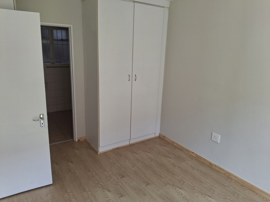 2 Bedroom Property for Sale in Die Wilgers Gauteng