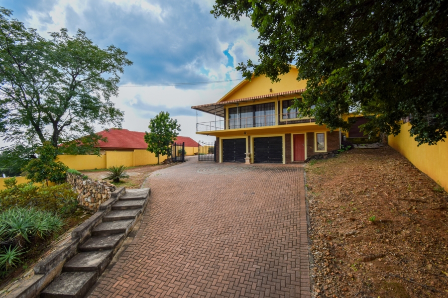 4 Bedroom Property for Sale in Waterkloof Ridge Gauteng