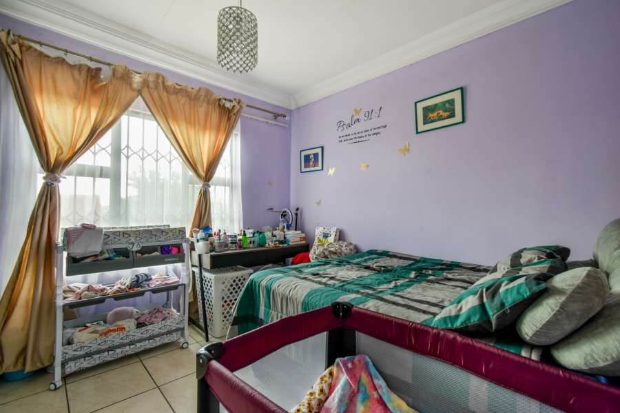 4 Bedroom Property for Sale in Waterkloof Ridge Gauteng