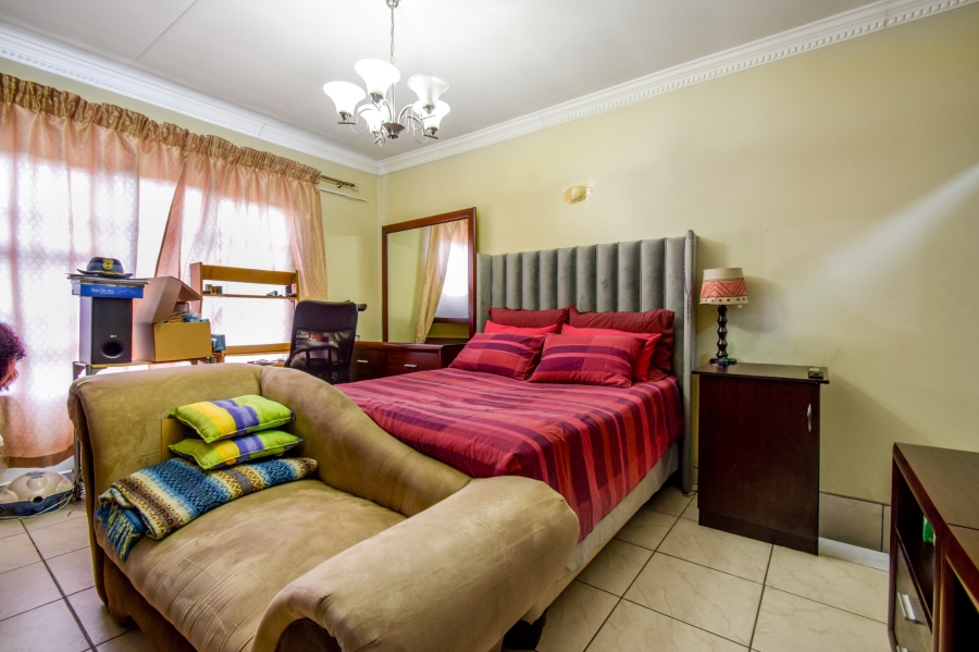 4 Bedroom Property for Sale in Waterkloof Ridge Gauteng