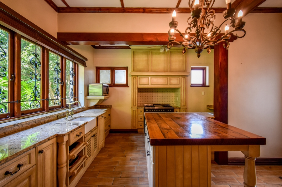 4 Bedroom Property for Sale in Brooklyn Gauteng