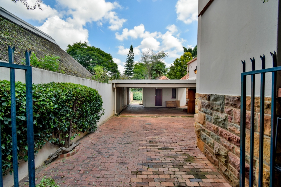 4 Bedroom Property for Sale in Brooklyn Gauteng