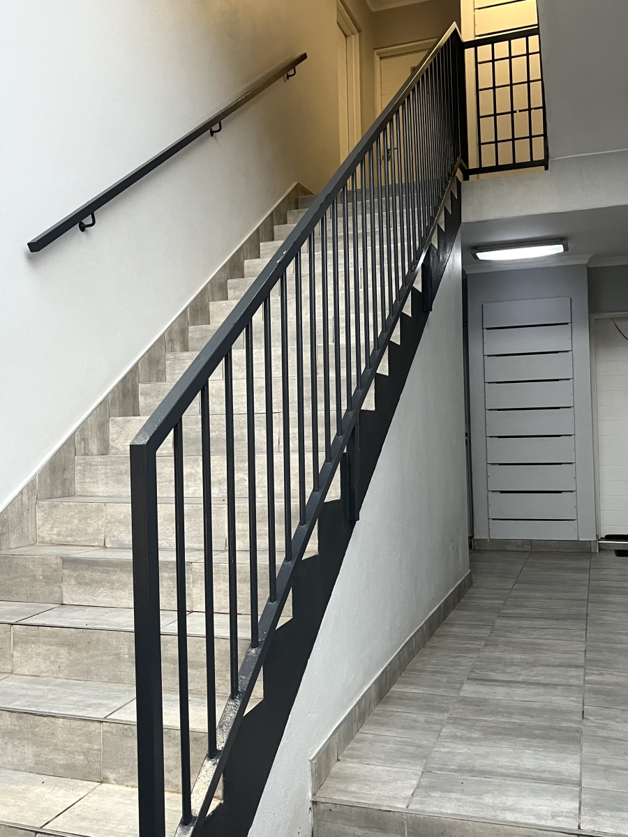 2 Bedroom Property for Sale in Linbro Park Gauteng