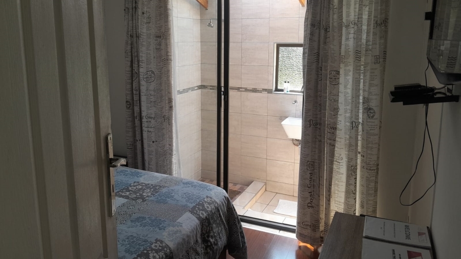 8 Bedroom Property for Sale in Bedworth Park Gauteng