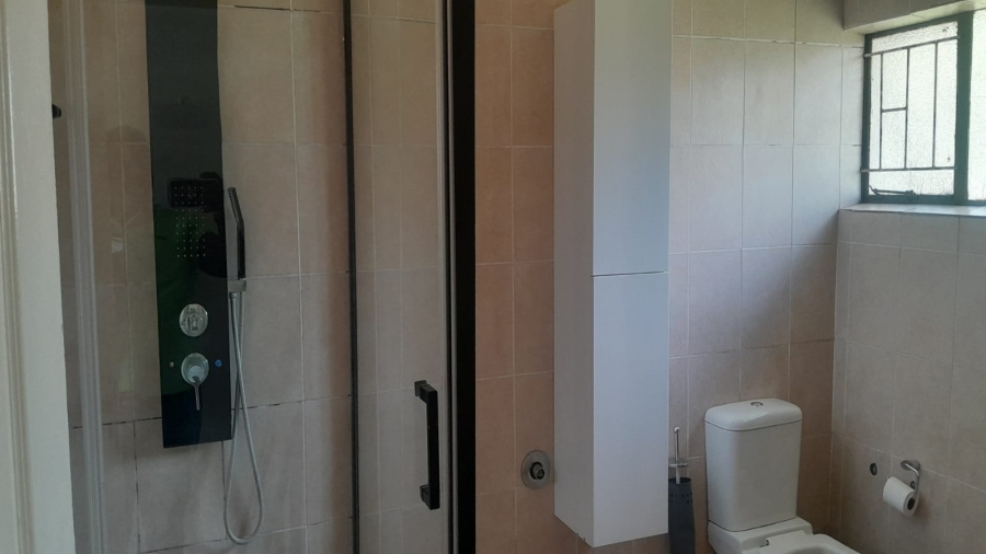 8 Bedroom Property for Sale in Bedworth Park Gauteng