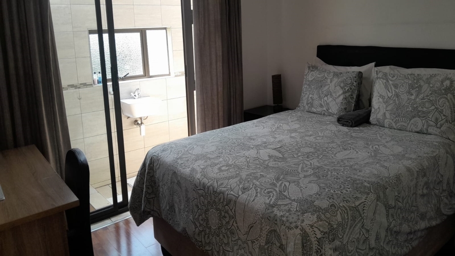 8 Bedroom Property for Sale in Bedworth Park Gauteng