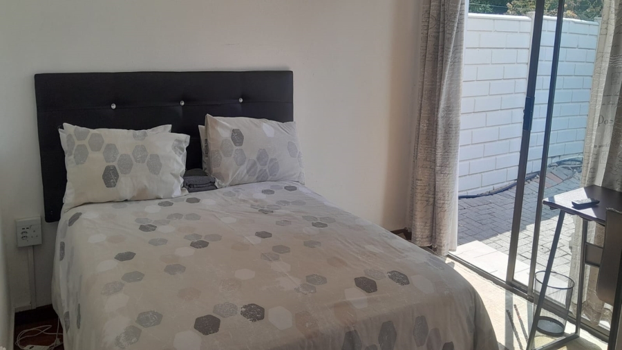 8 Bedroom Property for Sale in Bedworth Park Gauteng