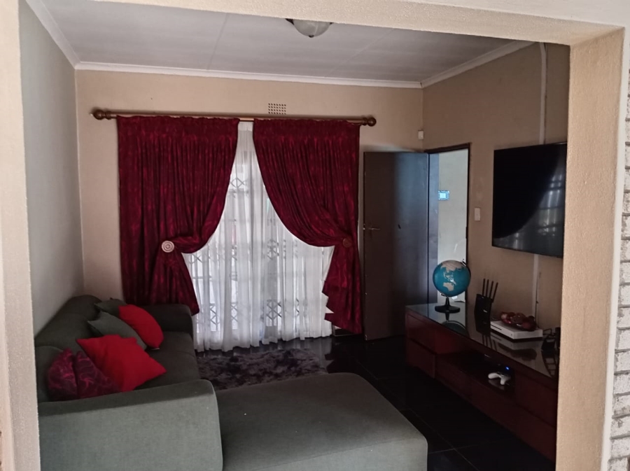 3 Bedroom Property for Sale in Vanderbijlpark Sw 2 Gauteng