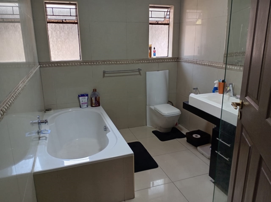 3 Bedroom Property for Sale in Vanderbijlpark Sw 2 Gauteng