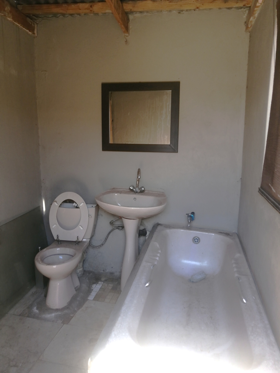 4 Bedroom Property for Sale in Makula Gauteng