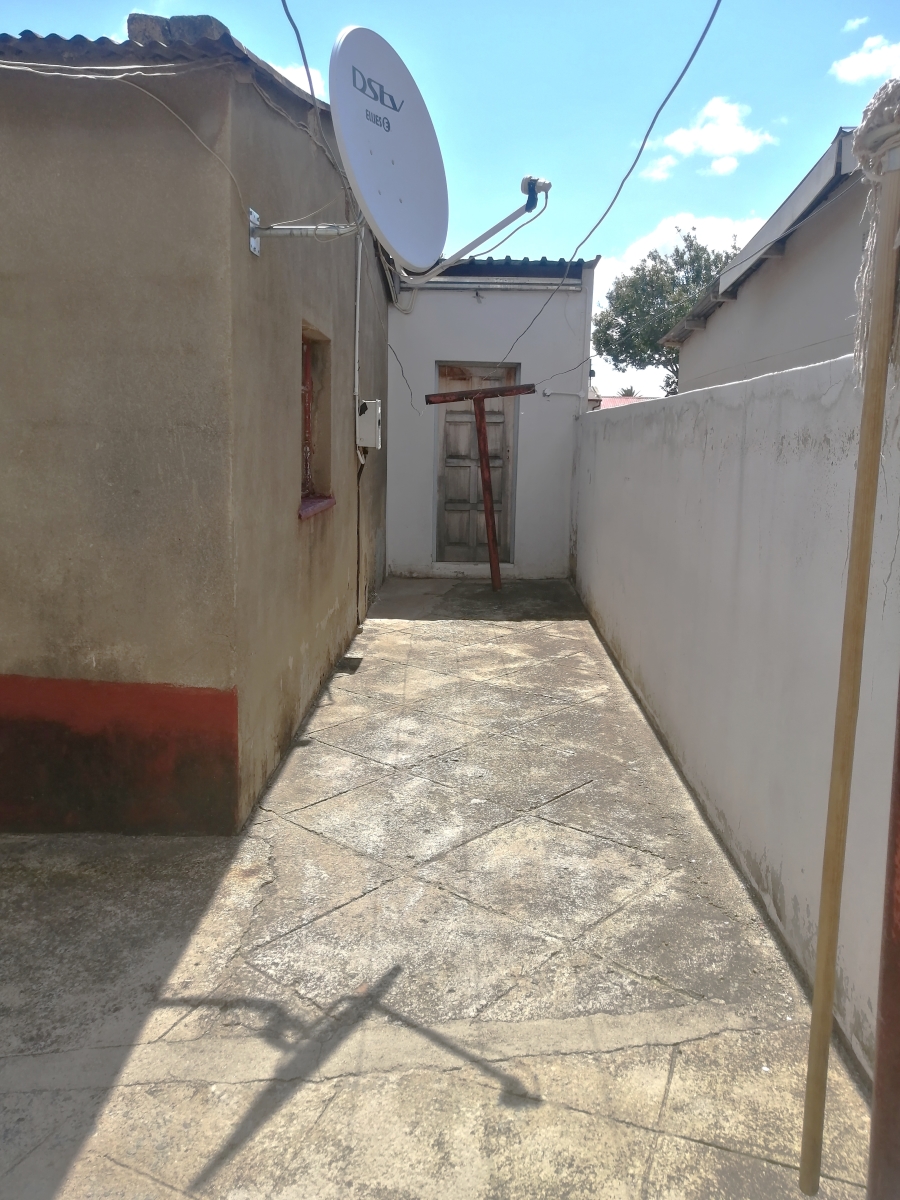 4 Bedroom Property for Sale in Makula Gauteng