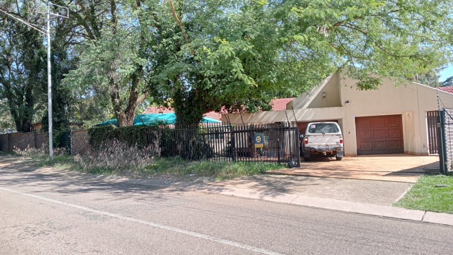 4 Bedroom Property for Sale in Lynnwood Glen Gauteng