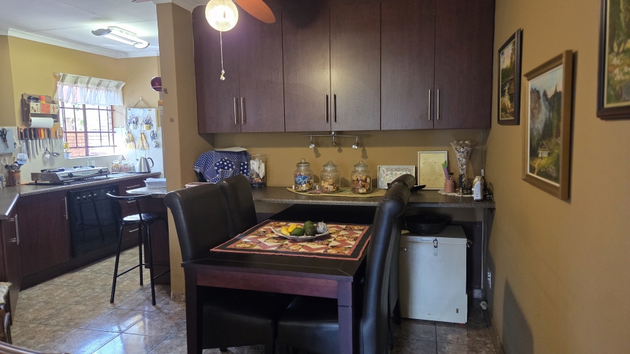 3 Bedroom Property for Sale in Magalieskruin Gauteng