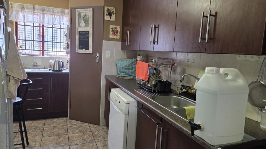 3 Bedroom Property for Sale in Magalieskruin Gauteng