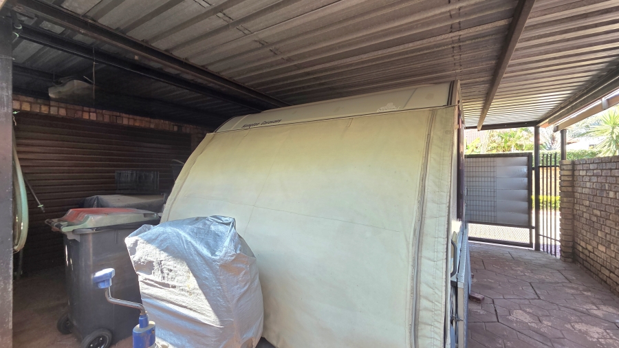 3 Bedroom Property for Sale in Magalieskruin Gauteng