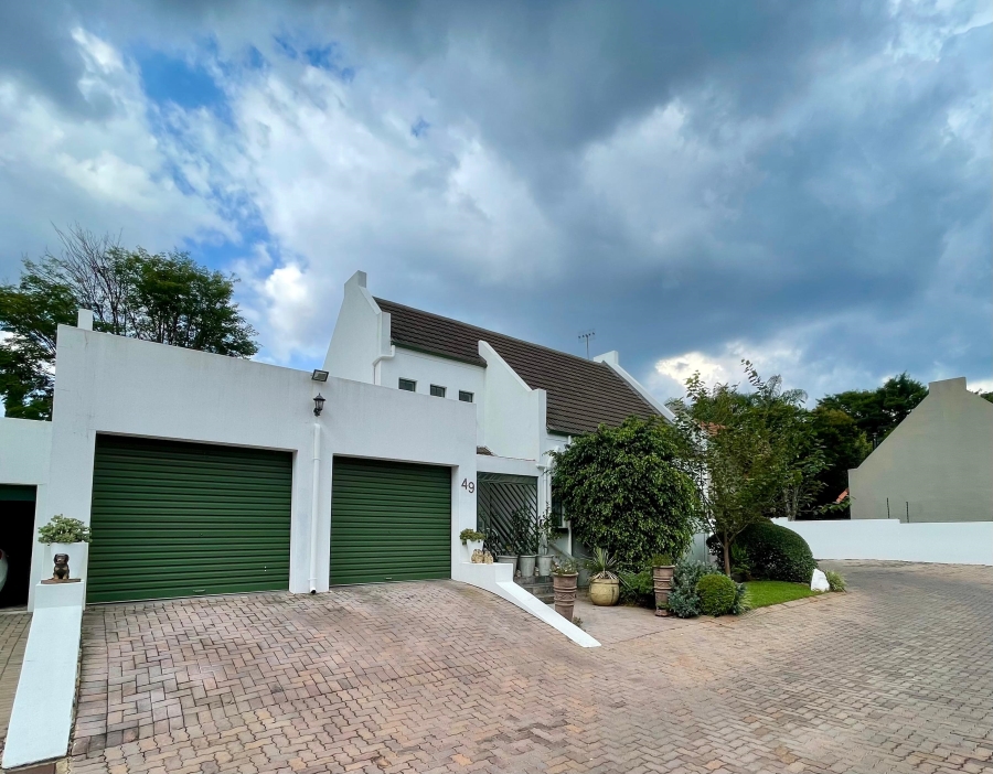 3 Bedroom Property for Sale in Faerie Glen Gauteng