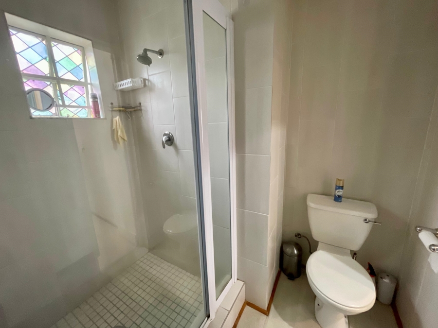 3 Bedroom Property for Sale in Faerie Glen Gauteng