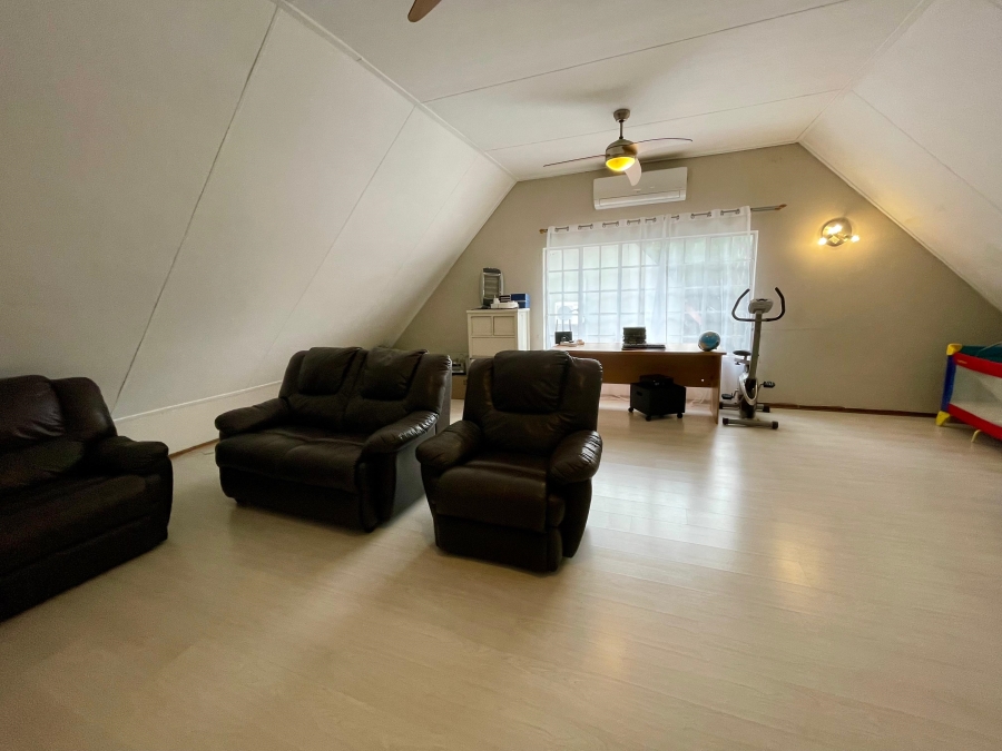 3 Bedroom Property for Sale in Faerie Glen Gauteng