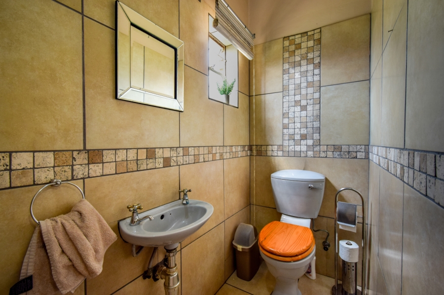 4 Bedroom Property for Sale in Moreleta Park Gauteng