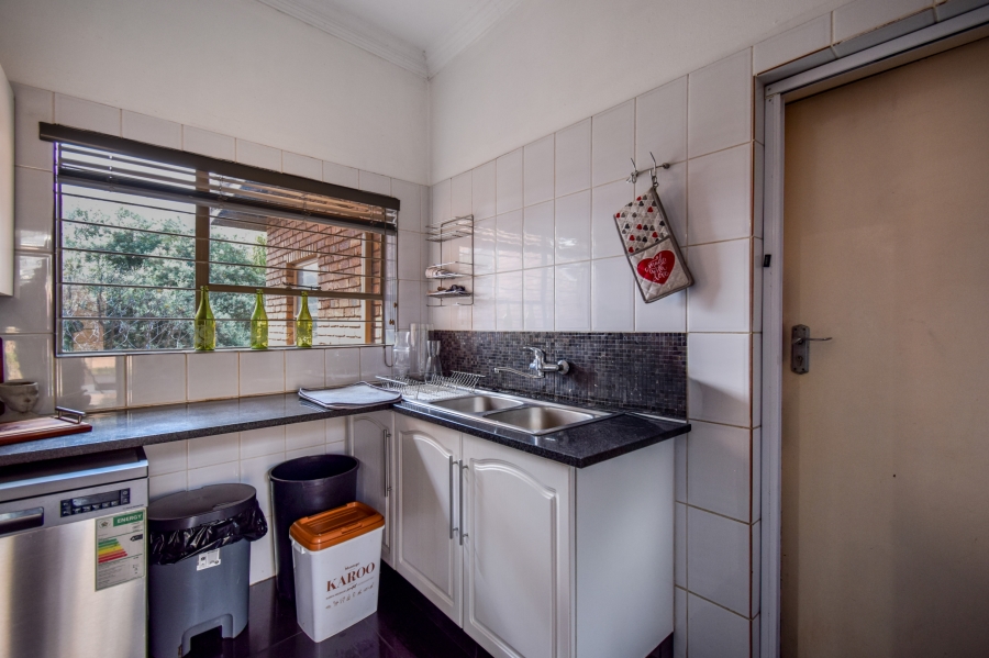 4 Bedroom Property for Sale in Moreleta Park Gauteng