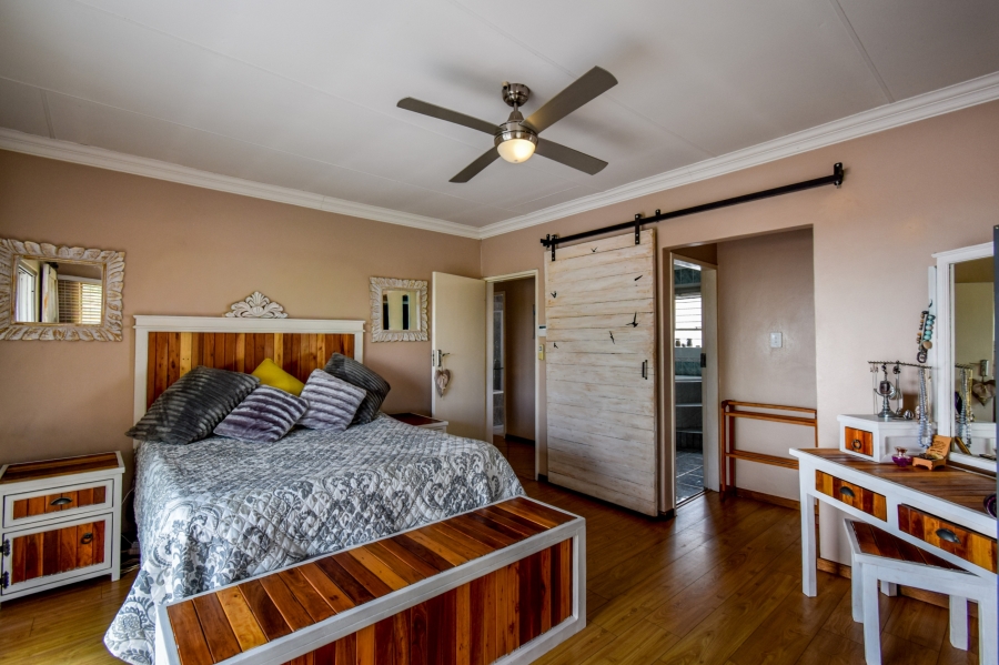 4 Bedroom Property for Sale in Moreleta Park Gauteng