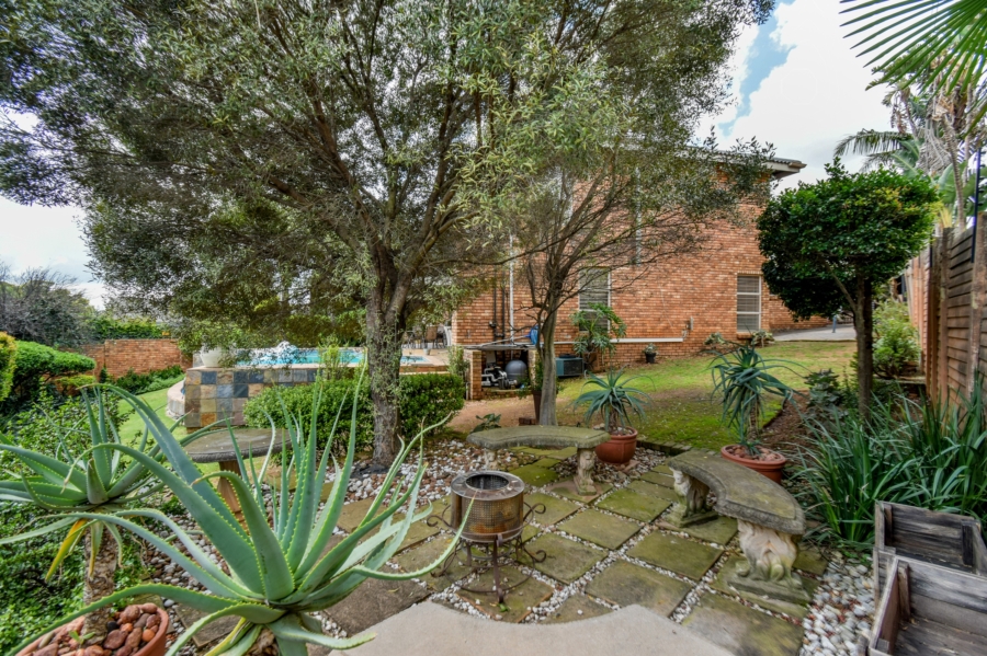 4 Bedroom Property for Sale in Moreleta Park Gauteng