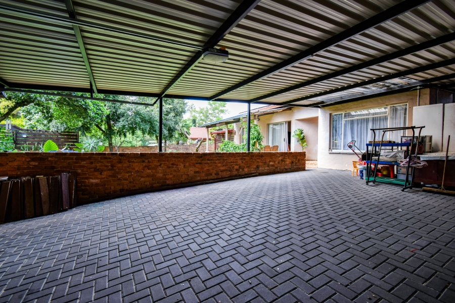 3 Bedroom Property for Sale in Moreleta Park Gauteng