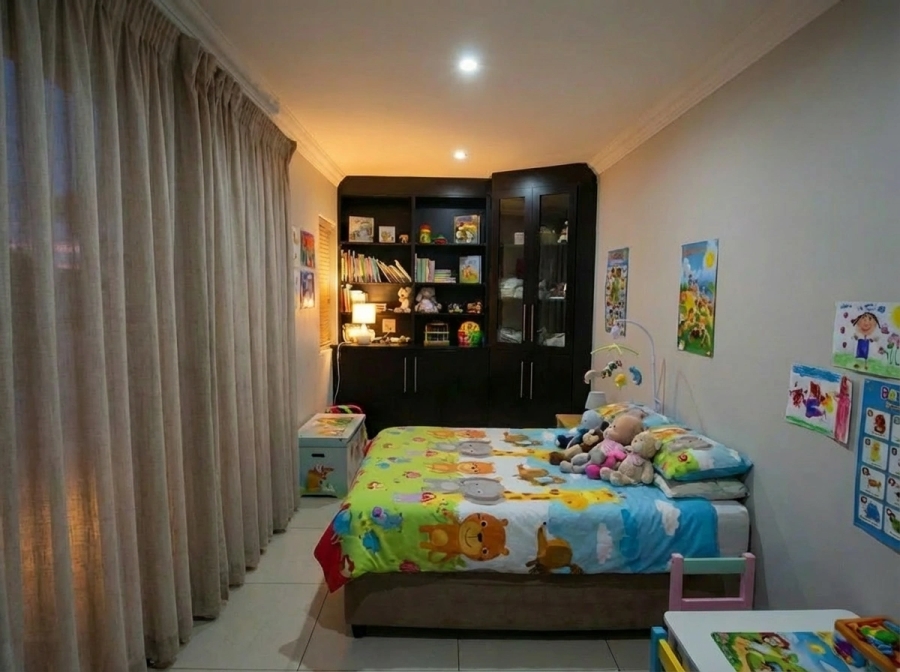 7 Bedroom Property for Sale in Waterkloof Ridge Gauteng