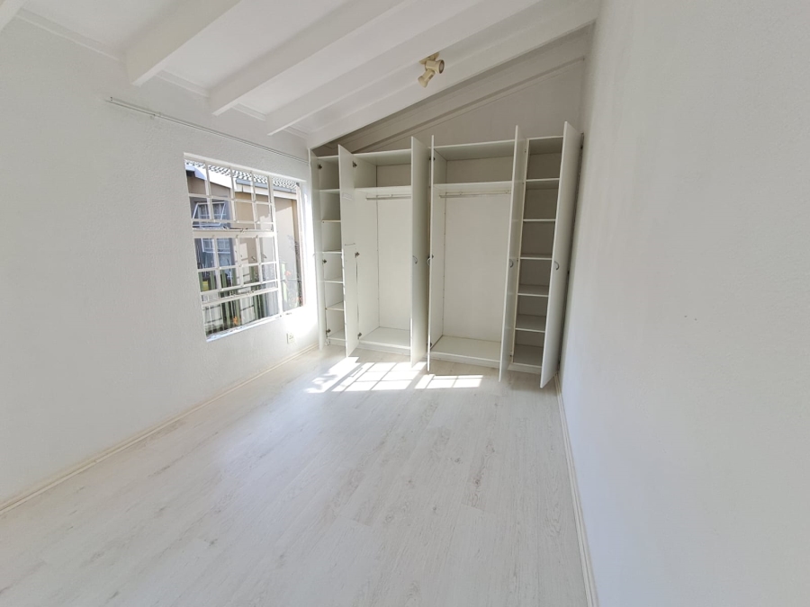 2 Bedroom Property for Sale in Meyersdal Gauteng